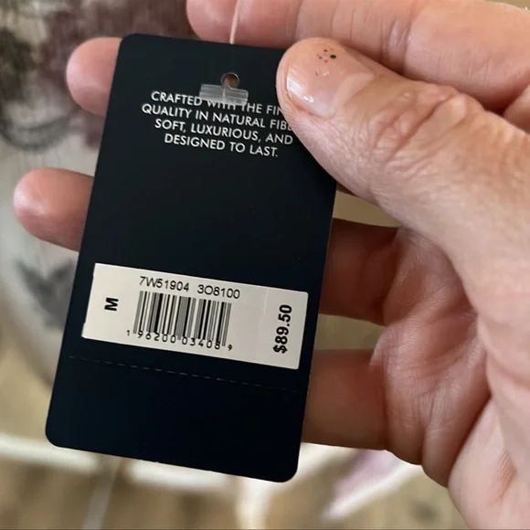 🛑 1 hour sale. 🎉Lucky Brand, floral sweater, color: marshmallow - Picture 10 of 10